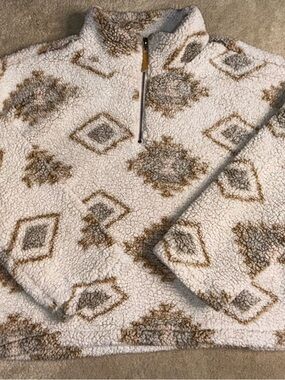 Size M Cozy Cream Sherpa Half-Zip with Tan & Gray Aztec Pattern